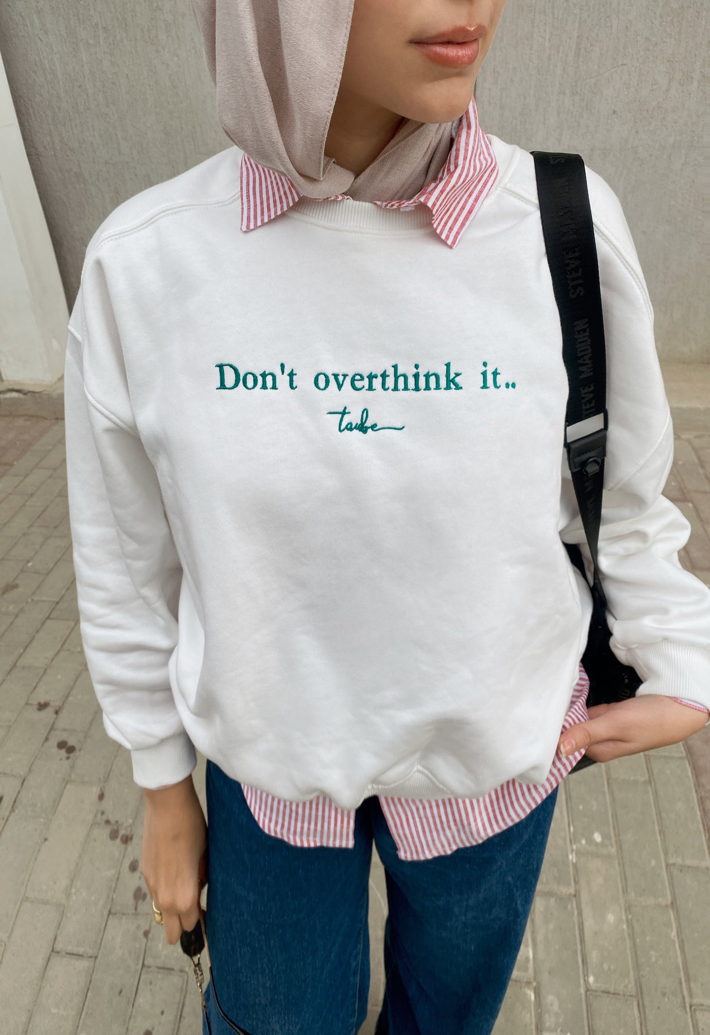 Don’t overthink it crew-neck