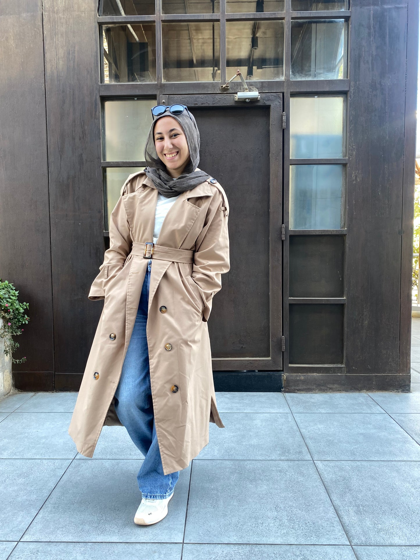 Trench coat in camel