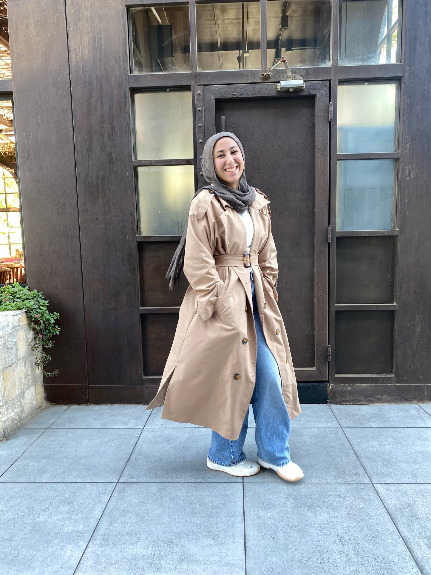 Trench coat in camel