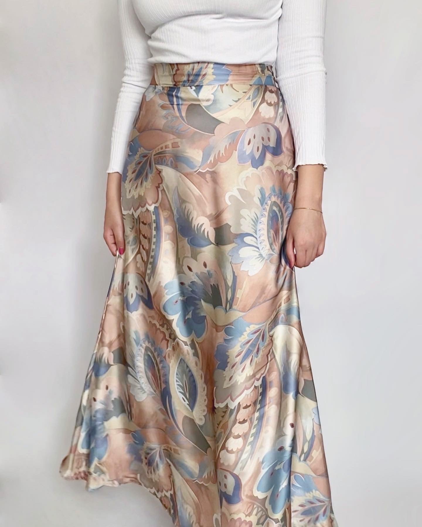 Bou skirt